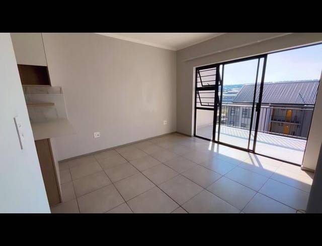 2 BEDROOM PROPERTY TO RENT IN BARBEQUE DOWNS